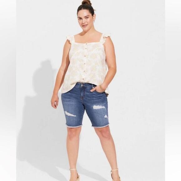 New with tags Torrid Daisy Double Gauze Ruffle Button
Front Tank Top - Picture 4 of 11